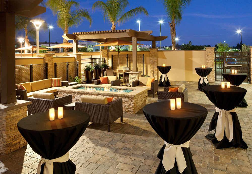 Courtyard By Marriott San Diego Oceanside Exterior foto